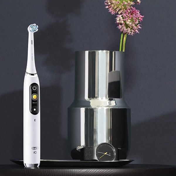 Електрична зубна щітка Oral-B iO 9 Trial Edition White Alabaster