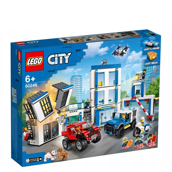 Конструктор LEGO City Поліцейська дільниця (60246) ЄС