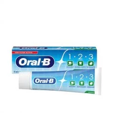 Зубна паста Oral-B 1-2-3 Menta (75 мл.) ЄС