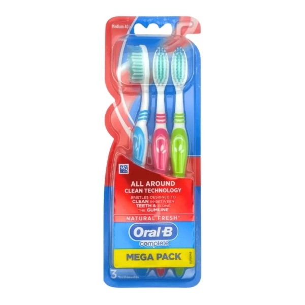Набір зубних щіток Oral-B Complete All Around Clean Medium 3 шт ЄС